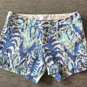 Lilly Pulitzer Blue and White Patterned Shorts